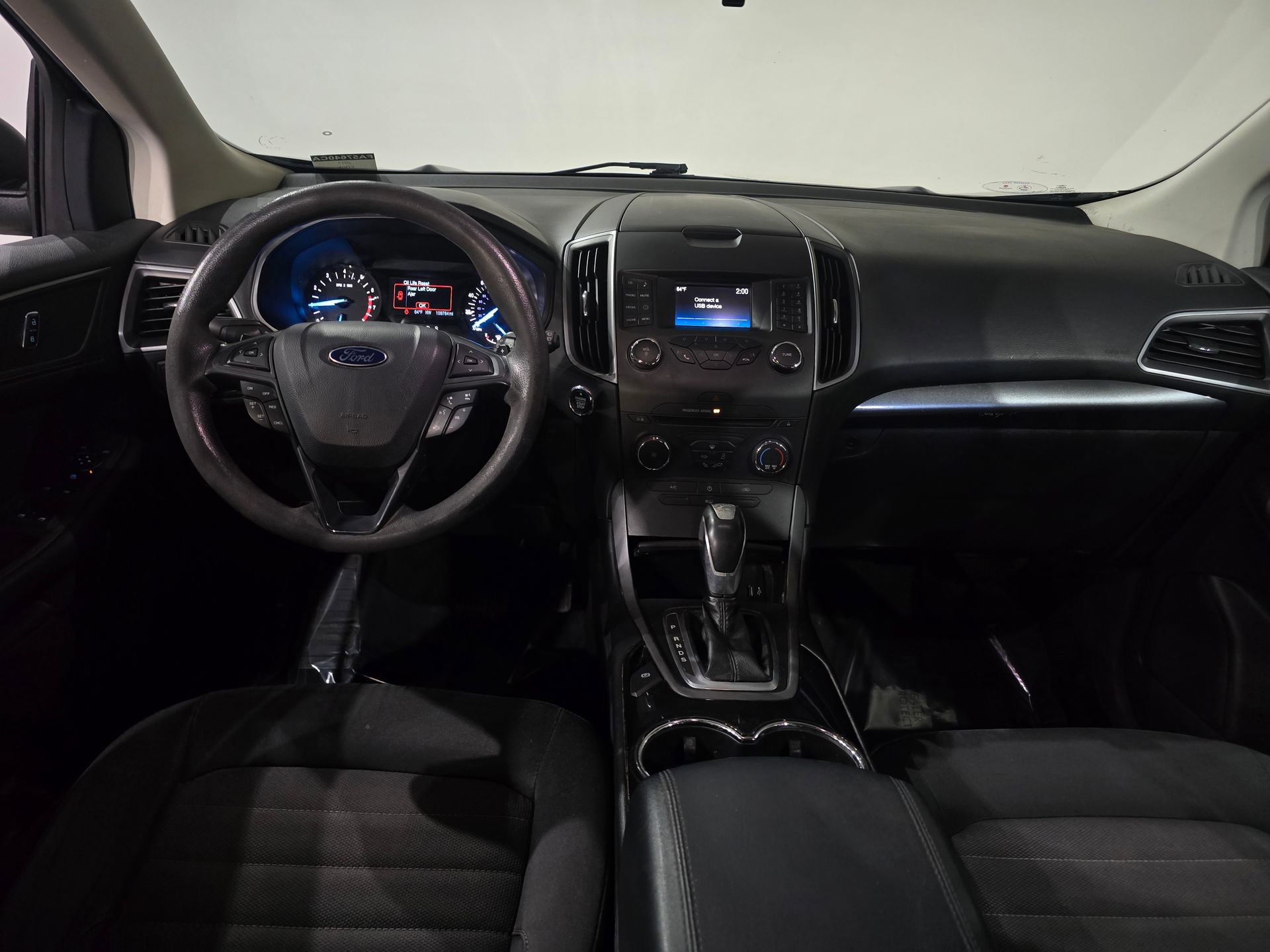 Used 2017 Ford Edge SE image 17