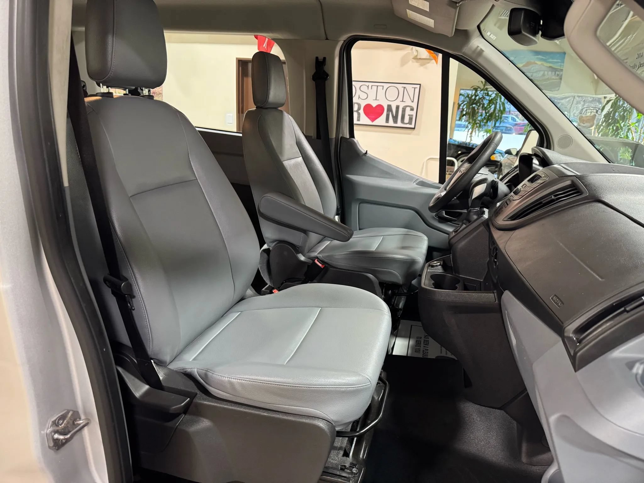 Used 2019 Ford Transit 350 XL RWD image 31