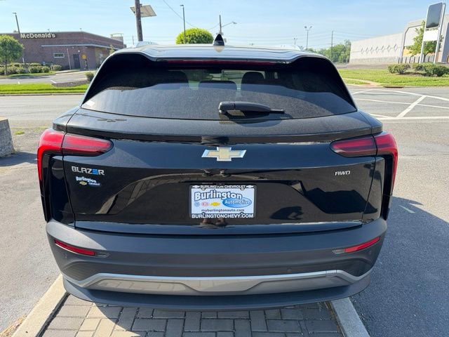 Used 2024 Chevrolet Blazer EV LT AWD/4WD image 5
