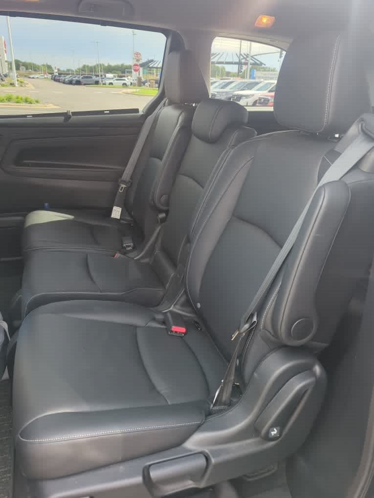 Used 2023 Honda Odyssey EX-L image 7
