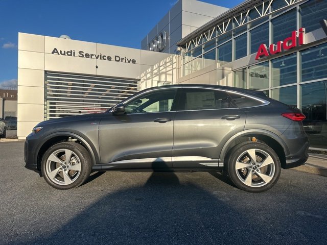 New 2025 Audi Q5 Premium Plus image 2