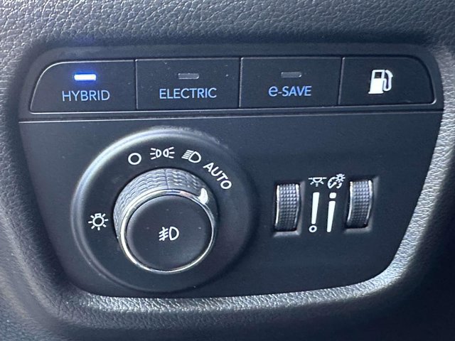 Used 2023 Jeep Grand Cherokee Overland image 21