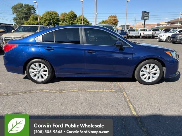 Used 2017 Subaru Legacy 2.5i Premium AWD/4WD image 4
