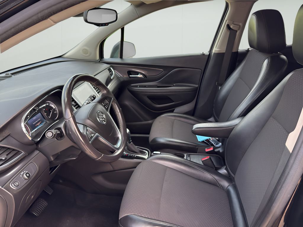 Used 2020 Buick Encore Preferred image 10