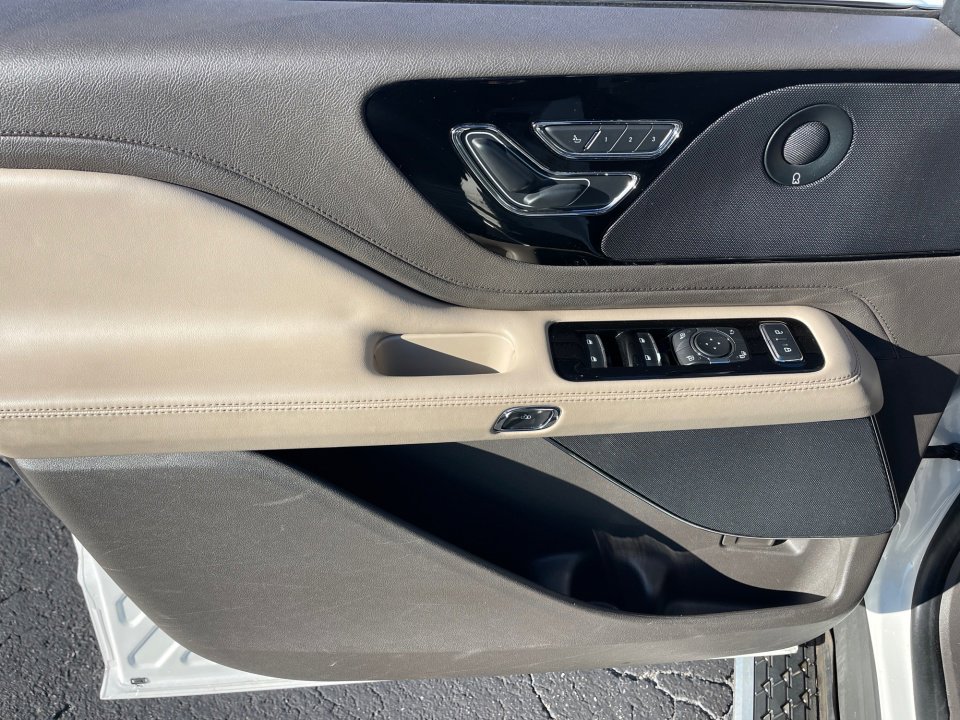 Used 2021 Lincoln Aviator Grand Touring w/ Equipment Group 301A image 32