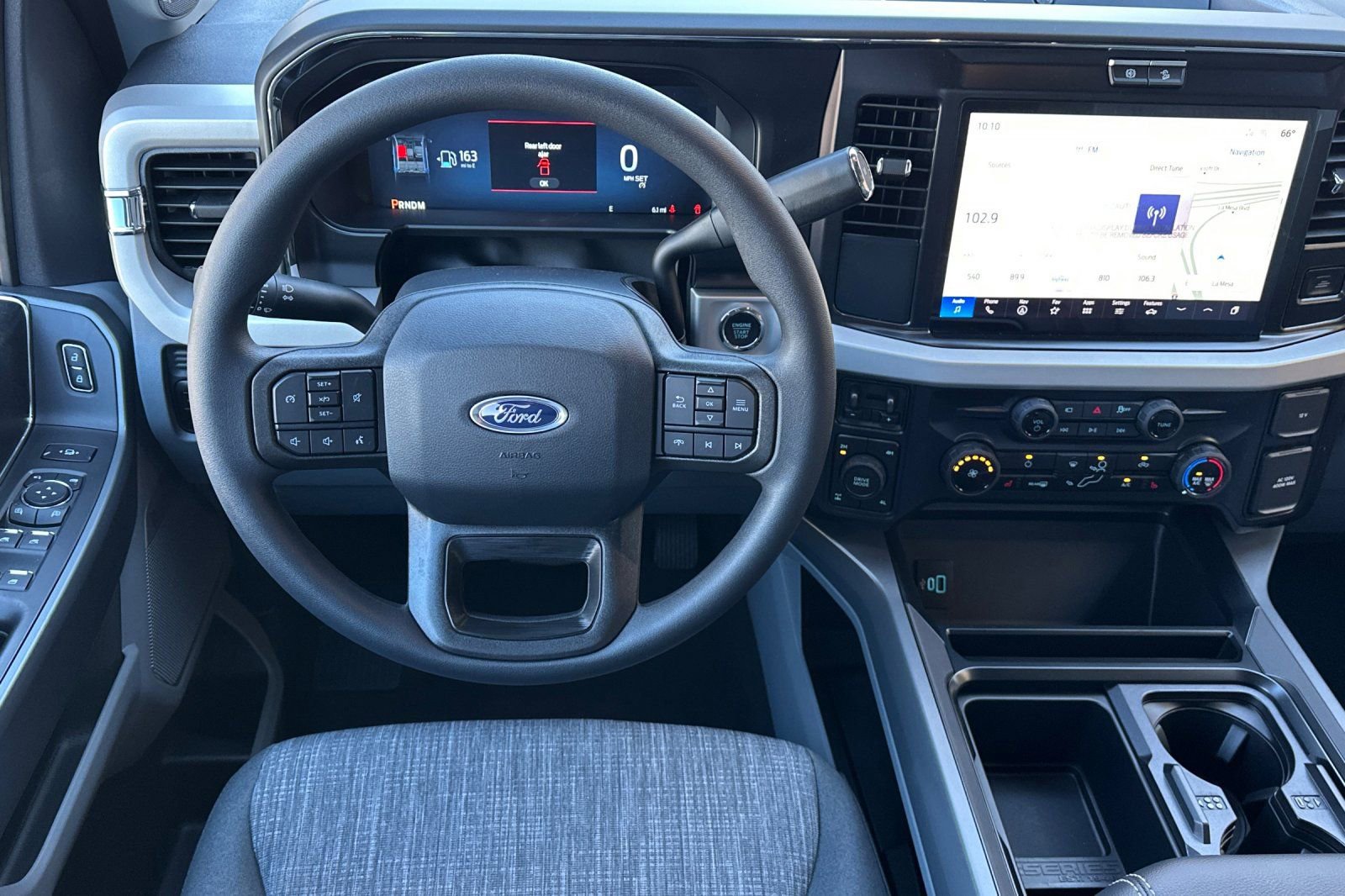 New 2026 Ford F250 XLT w/ XLT Premium Package AWD/4WD image 13