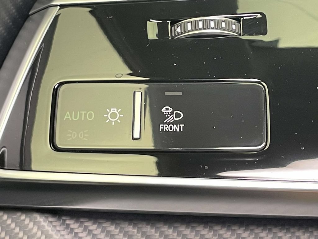 New 2026 Audi RS Q8 performance AWD/4WD image 39