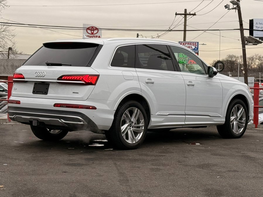 Used 2023 Audi Q7 3.0T Premium Plus image 4