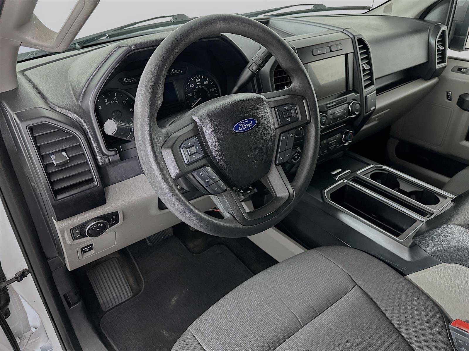 Used 2018 Ford F150 XL w/ Equipment Group 101A Mid image 9