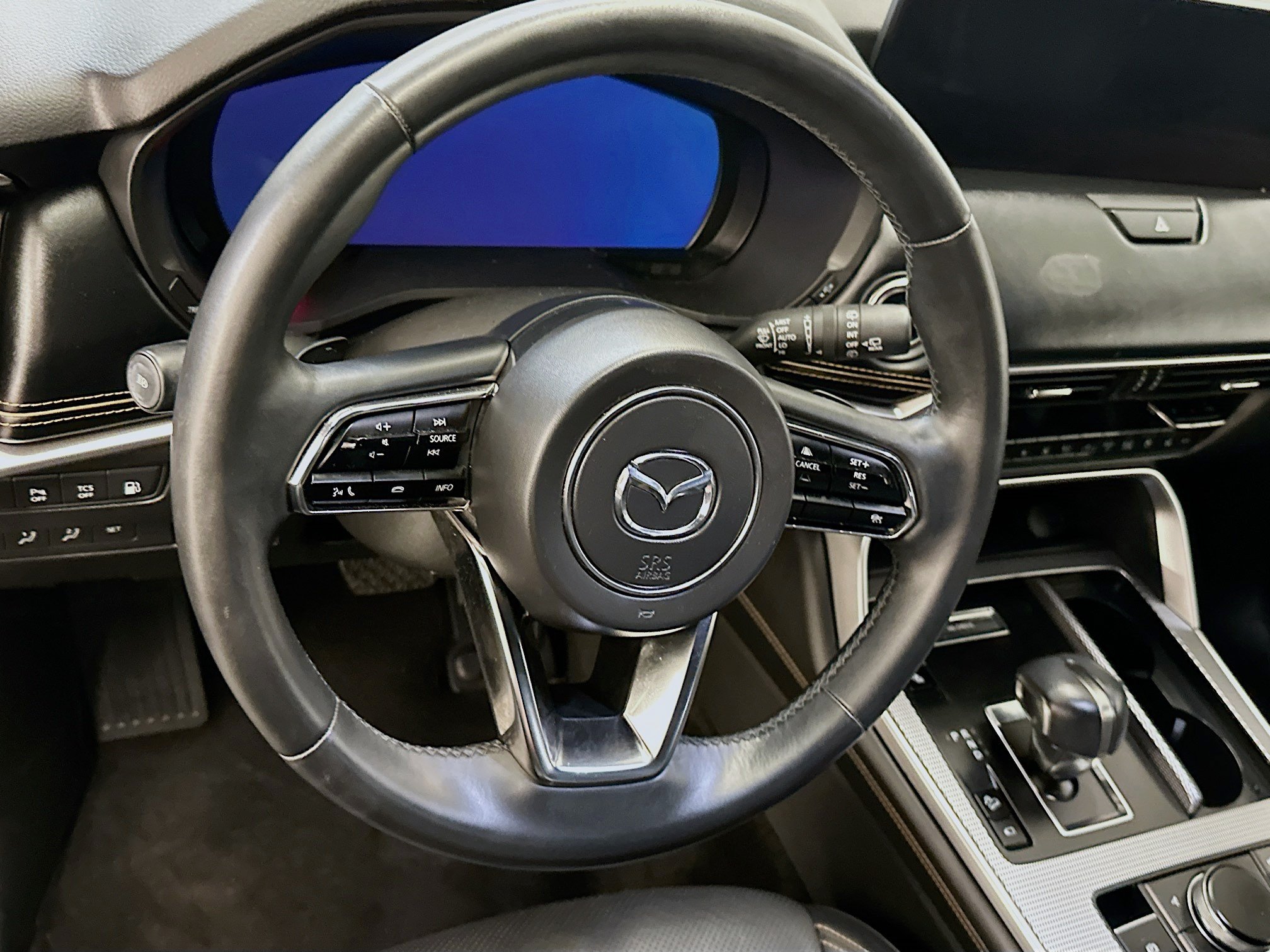 Used 2024 MAZDA CX-90 Plug-In Hybrid w/ Premium Plus AWD/4WD image 18