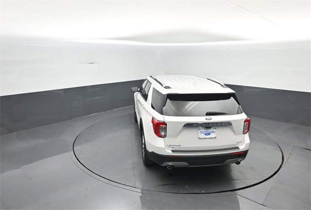 Used 2023 Ford Explorer Limited w/ Equipment Group 301A image 25