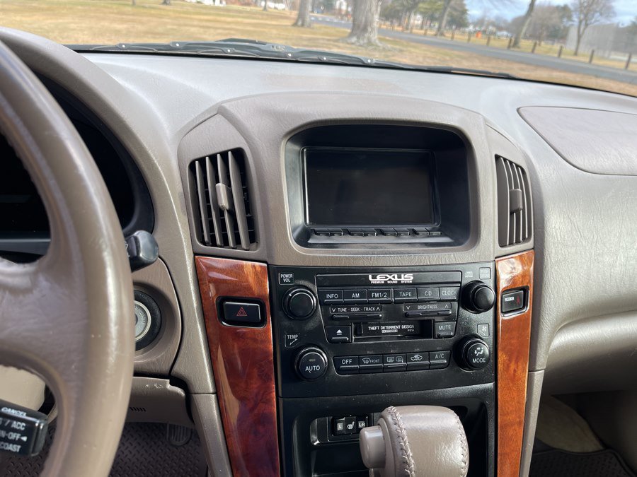 Used 1999 Lexus RX 300 4WD image 38