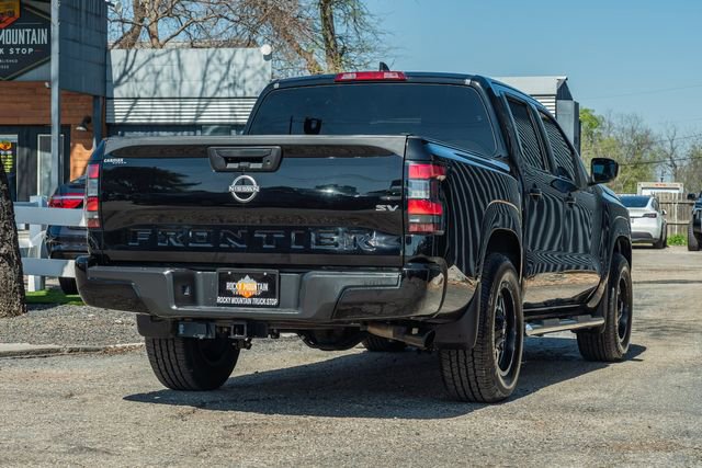 Used 2022 Nissan Frontier SV image 6