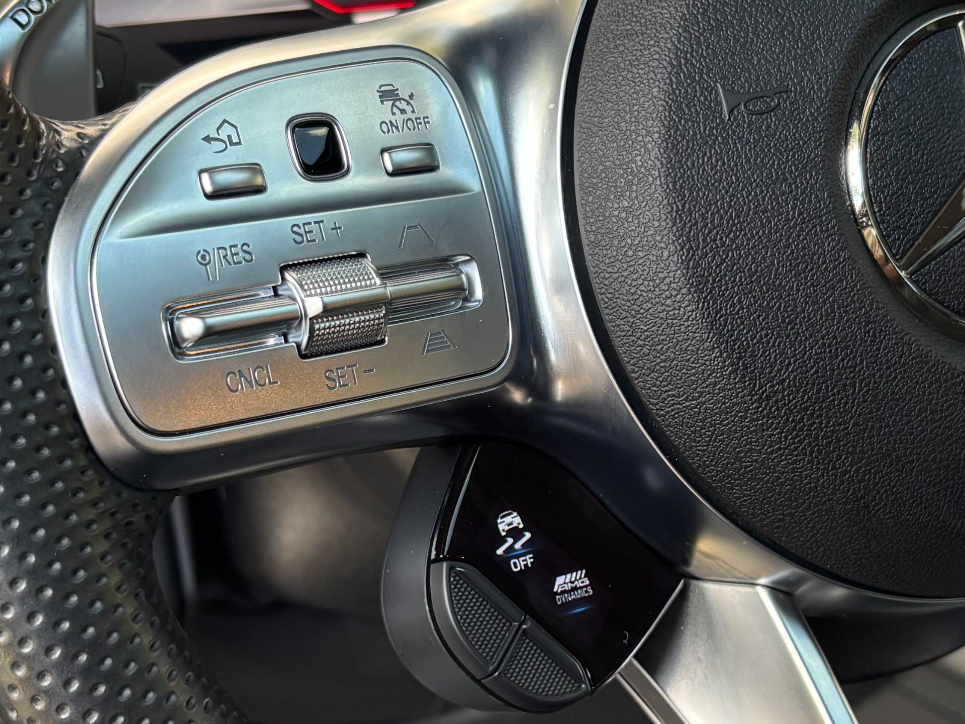Used 2024 Mercedes-Benz G 63 AMG 4MATIC image 19