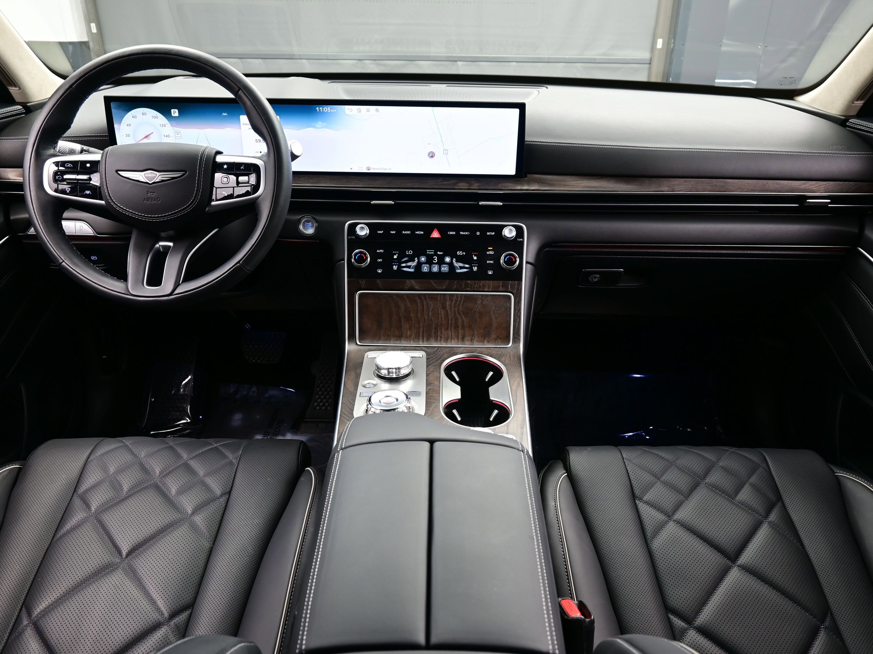 Certified 2025 Genesis GV80 3.5T Prestige image 17