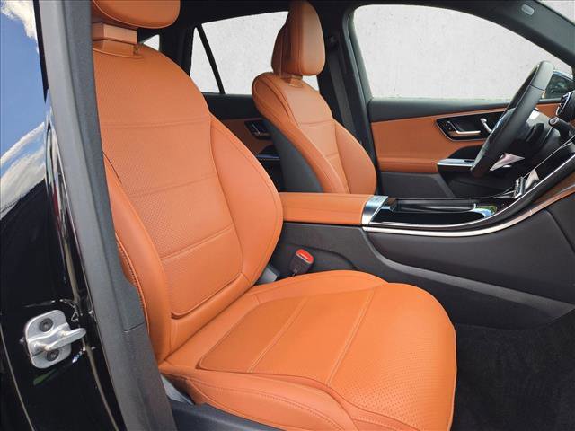 Used 2026 Mercedes-Benz GLC 300 image 18