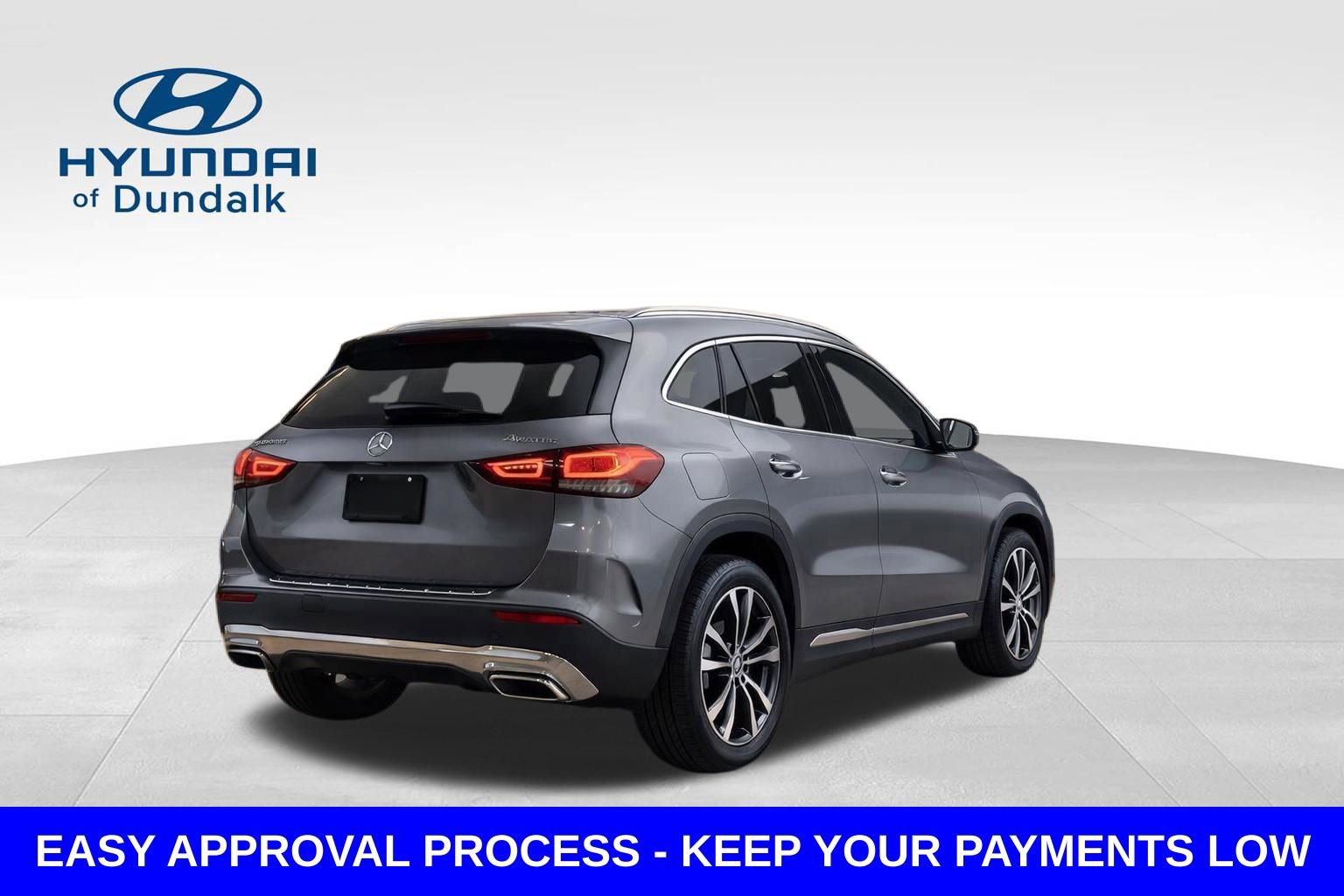 Used 2021 Mercedes-Benz GLA 250 4MATIC w/ Premium Package image 5