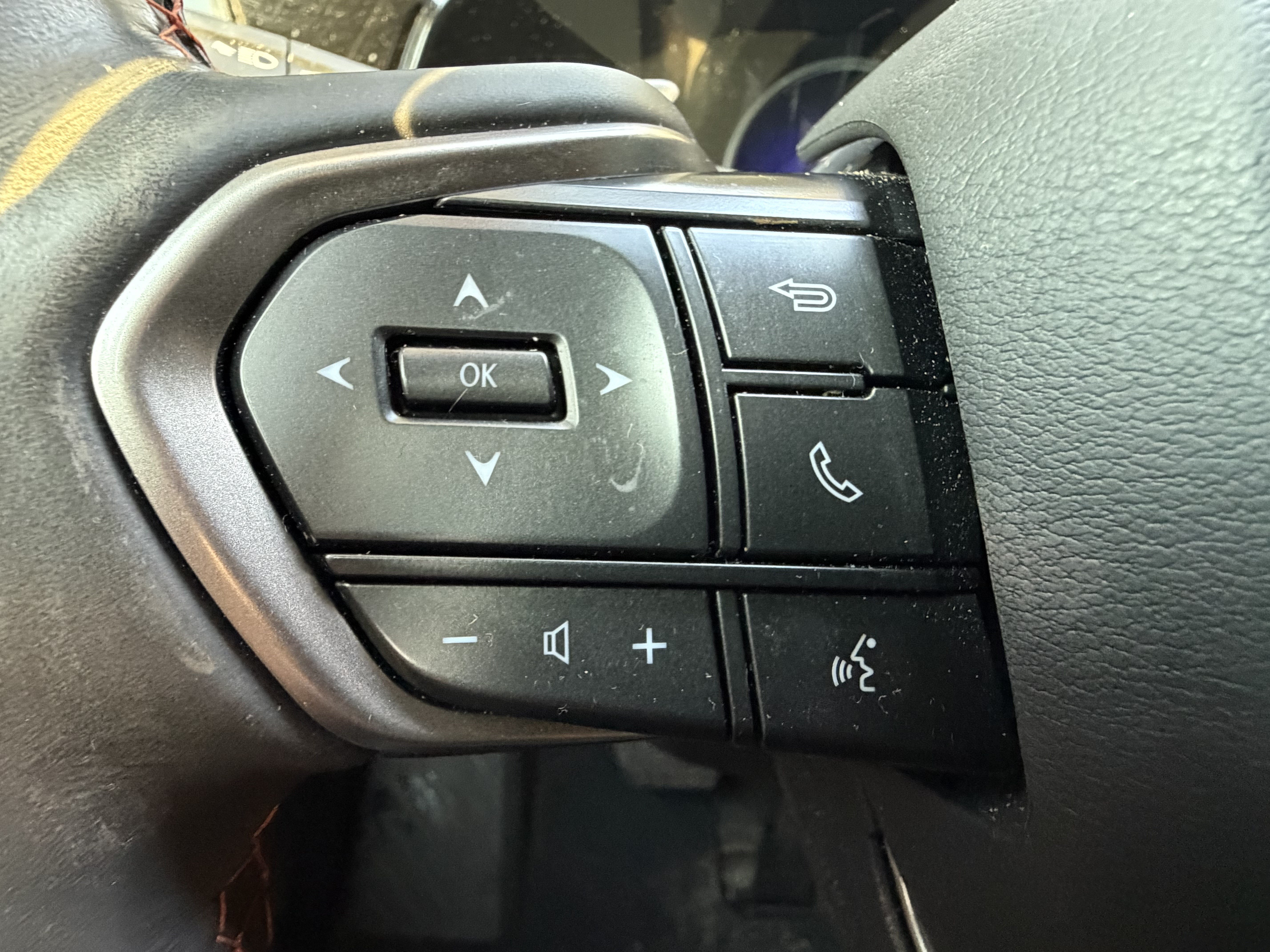 Certified 2024 Lexus NX 250 FWD image 18