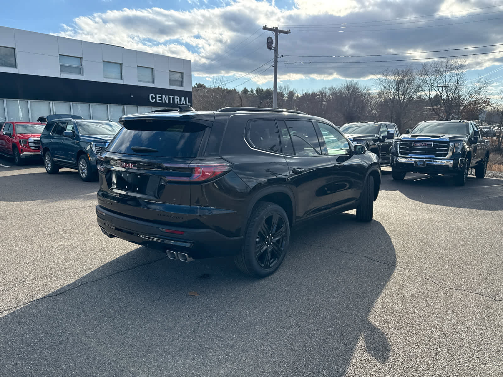 New 2026 GMC Acadia Elevation w/ Black Edition image 7