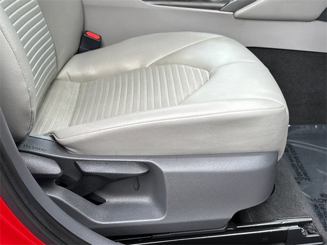 Certified 2021 Toyota Camry SE image 12