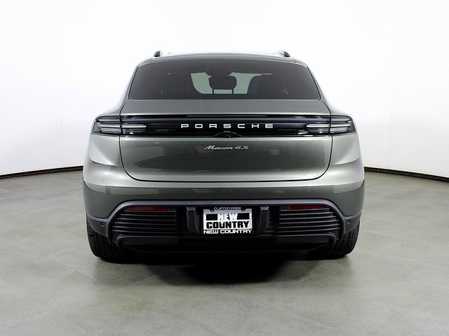 New 2025 Porsche Macan 4S Electric image 6