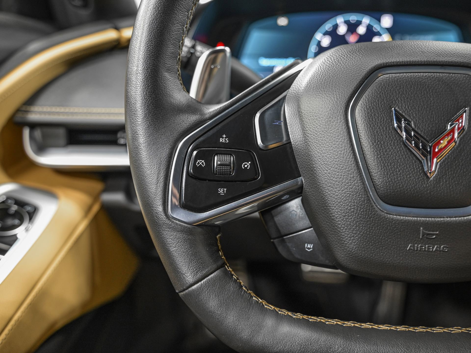 Used 2022 Chevrolet Corvette Stingray Preferred Cpe w/ Z51 Performance Package image 16