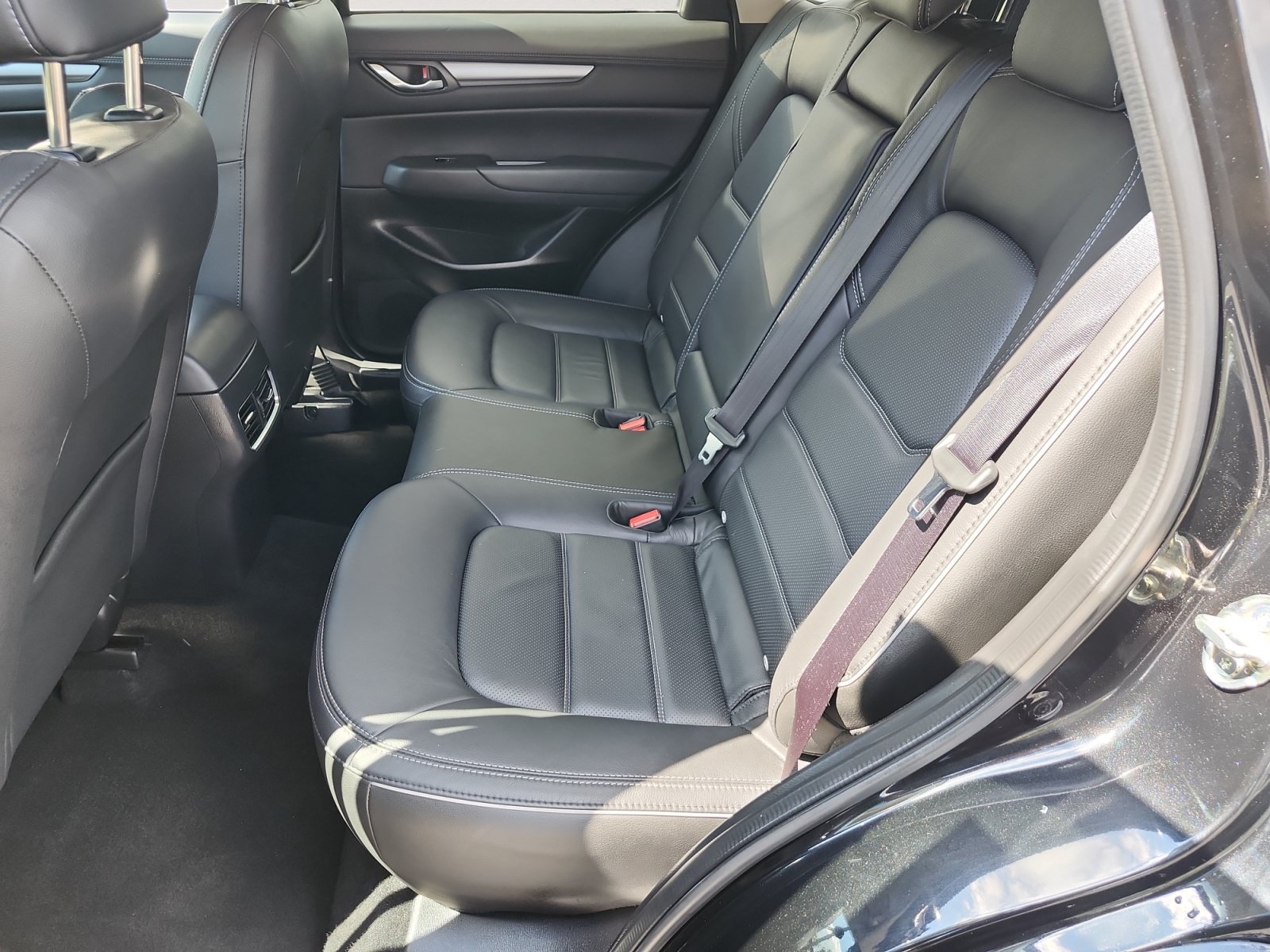 Used 2025 MAZDA CX-5 AWD 2.5 S w/ Preferred Package image 13