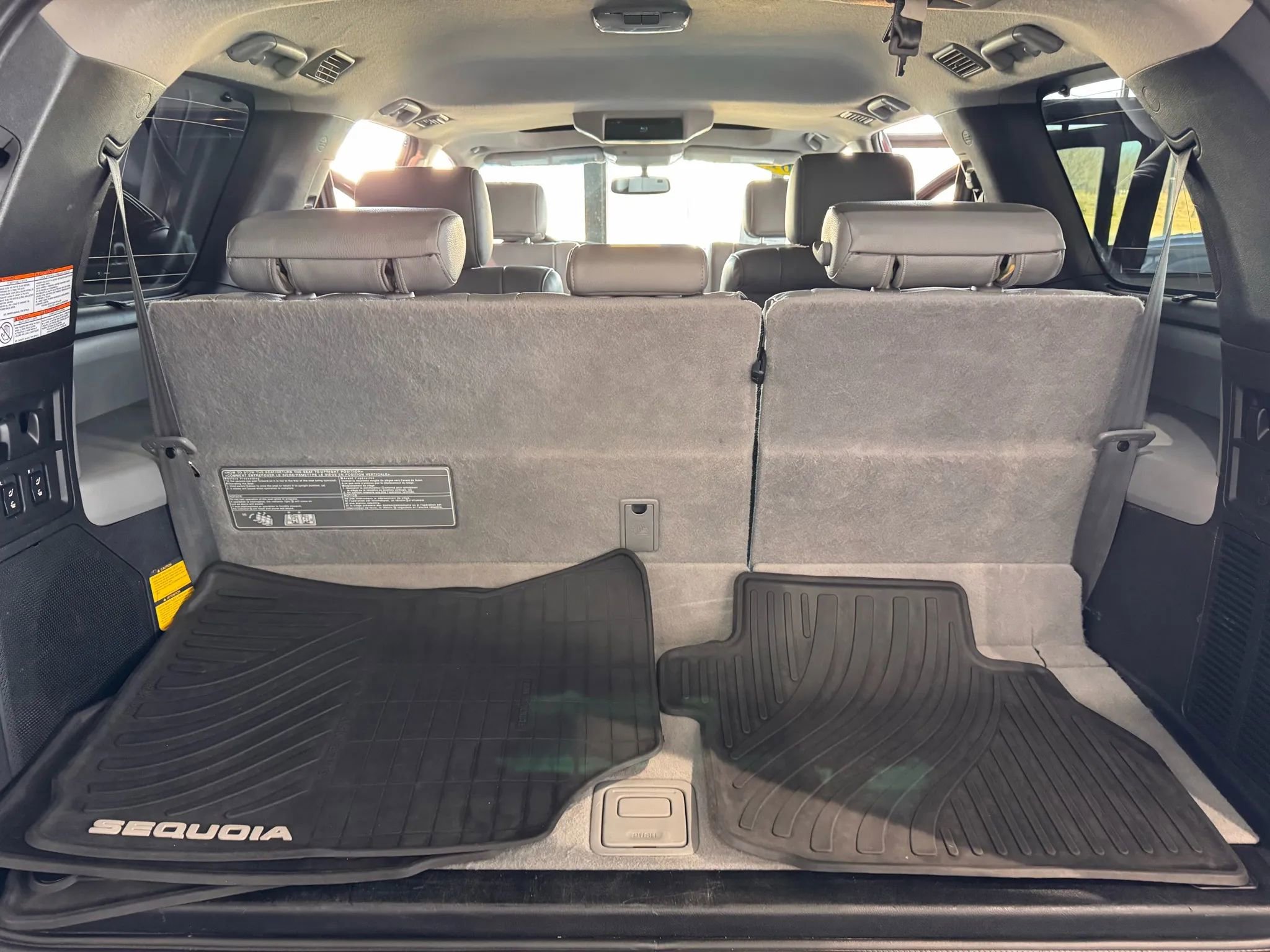 Used 2014 Toyota Sequoia Platinum image 51