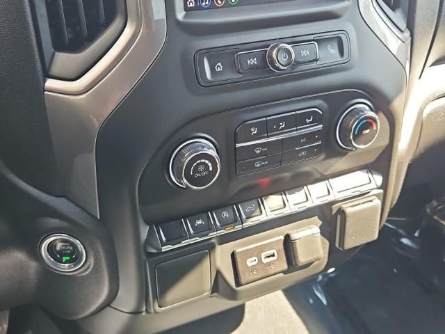 Used 2025 Chevrolet Silverado 1500 Custom RWD image 17