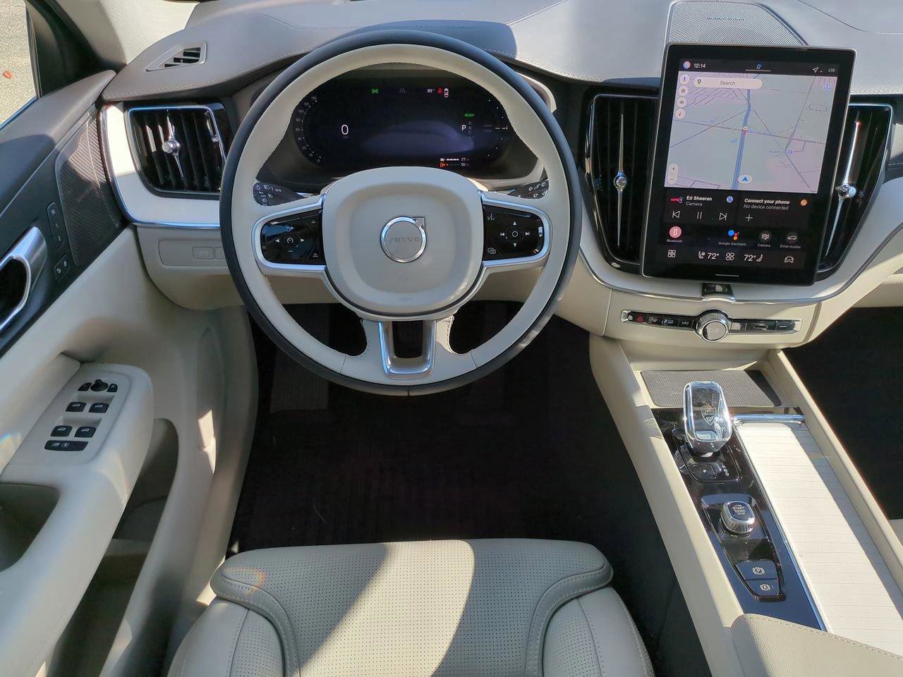 New 2026 Volvo XC60 T8 Ultra w/ Protection Package Premier image 14