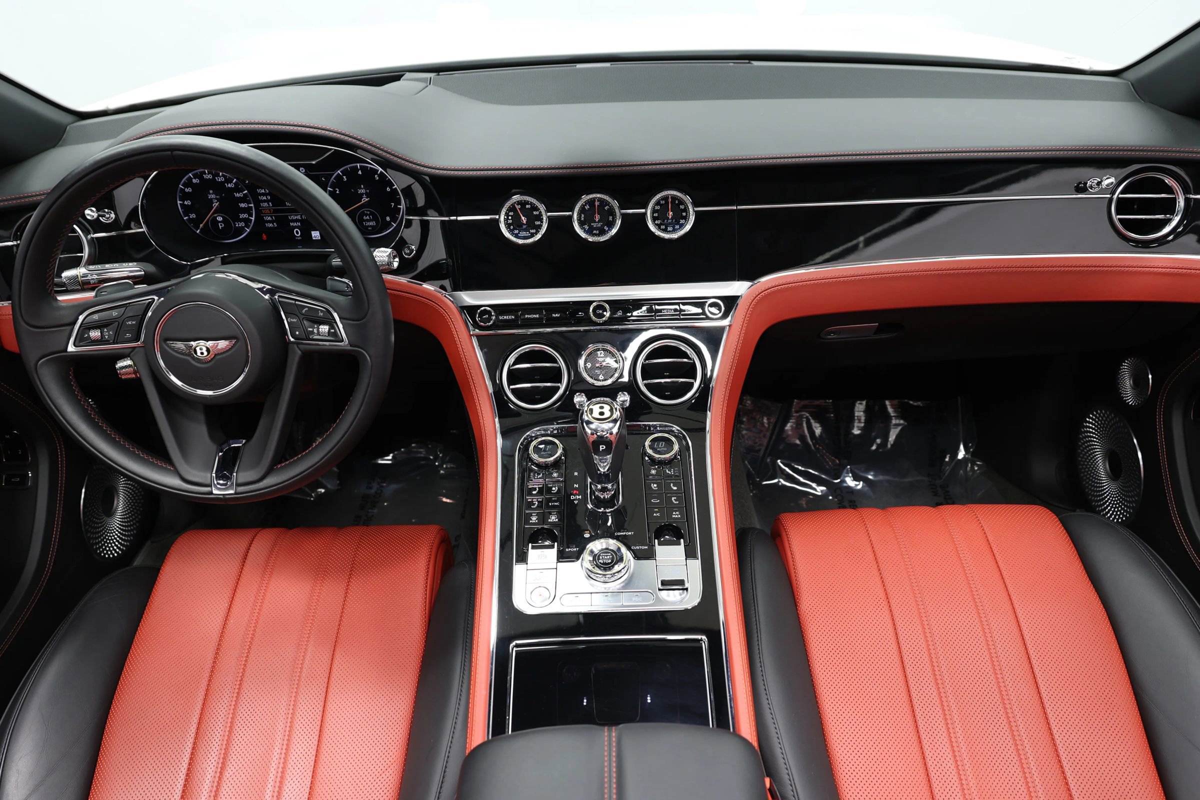 Used 2020 Bentley Continental GT V8 image 37