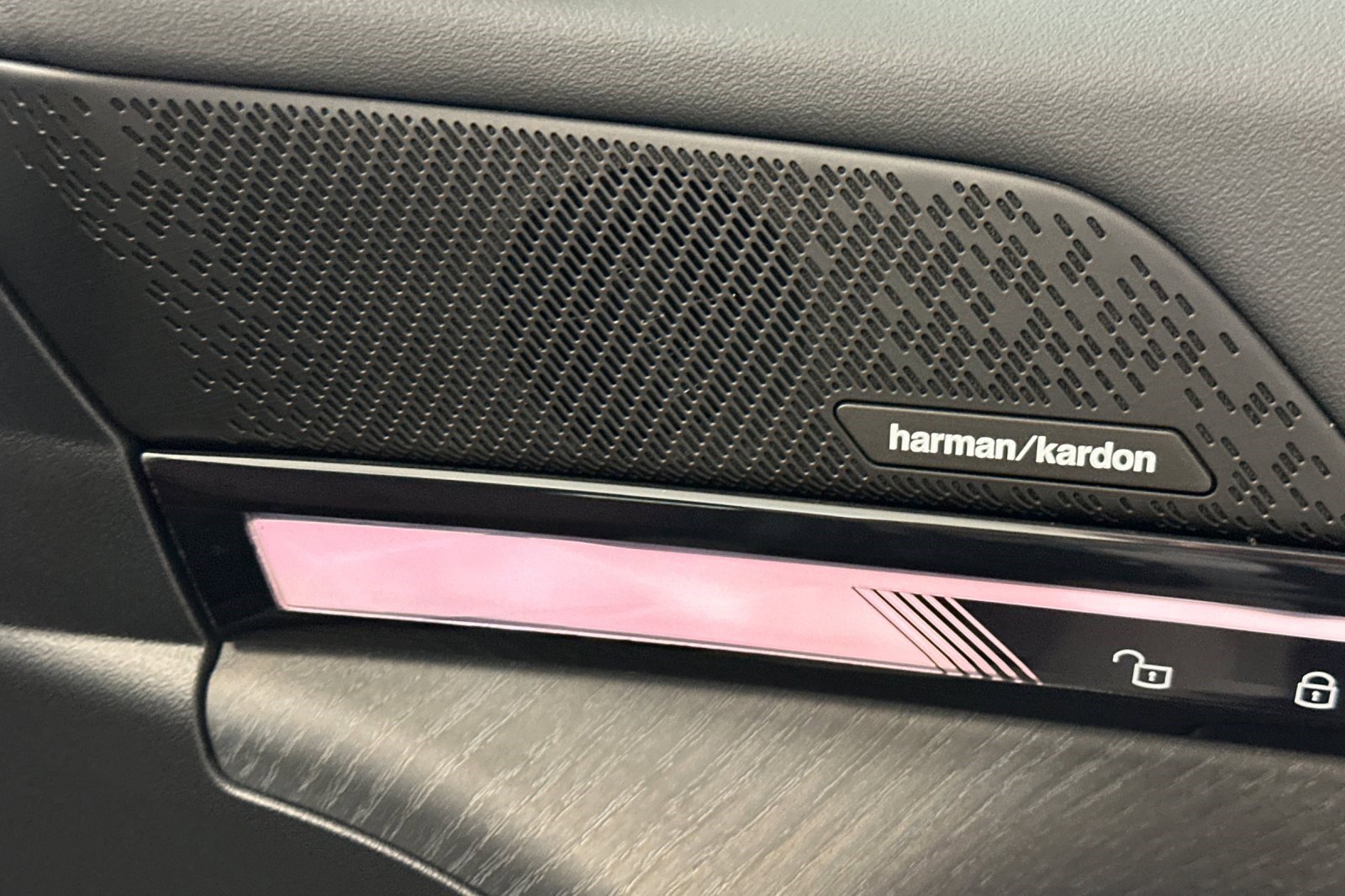 Certified 2024 BMW i5 eDrive40i w/ M Sport Package image 21