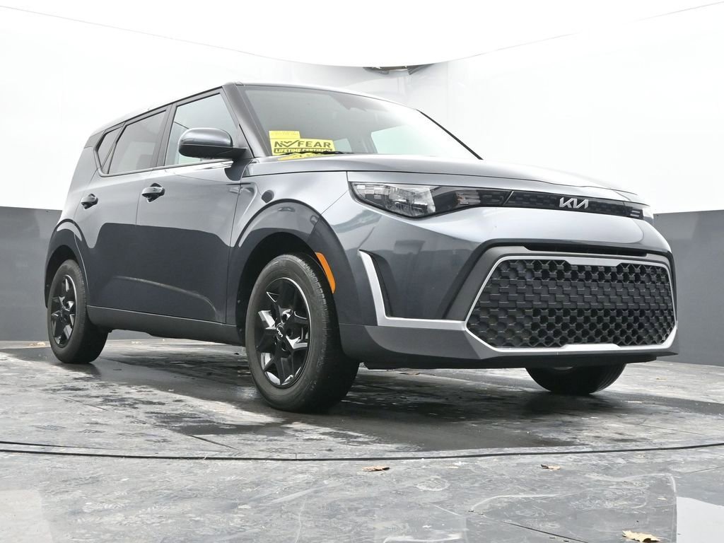 Used 2025 Kia Soul LX w/ LX Technology Package image 62