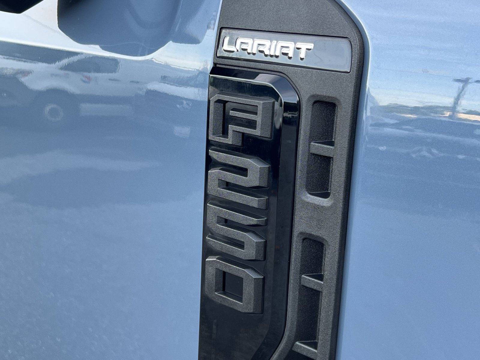 Used 2023 Ford F250 Lariat w/ Lariat Ultimate Package AWD/4WD image 35