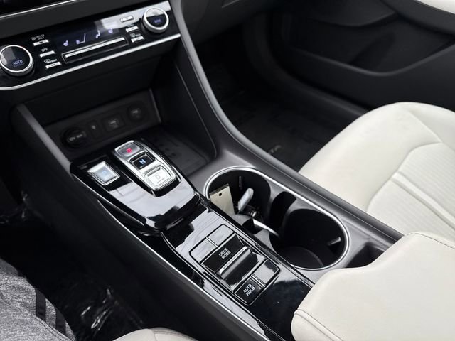 Used 2023 Hyundai Sonata SEL image 50
