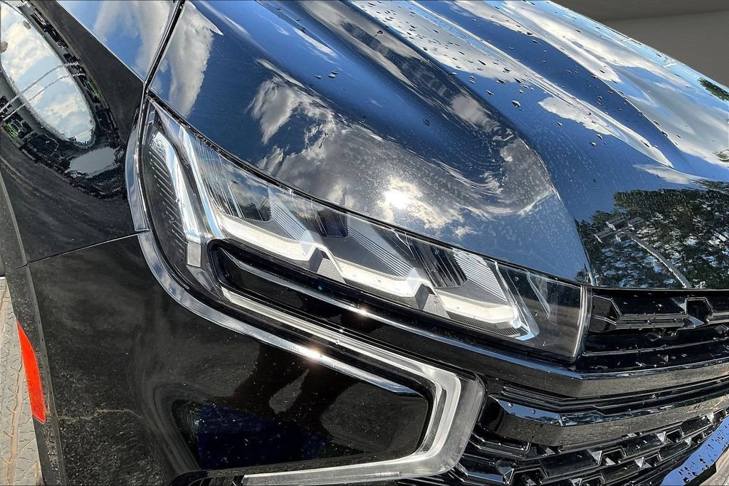 Used 2023 Chevrolet Tahoe Z71 w/ Z71 Off-Road Package AWD/4WD image 35