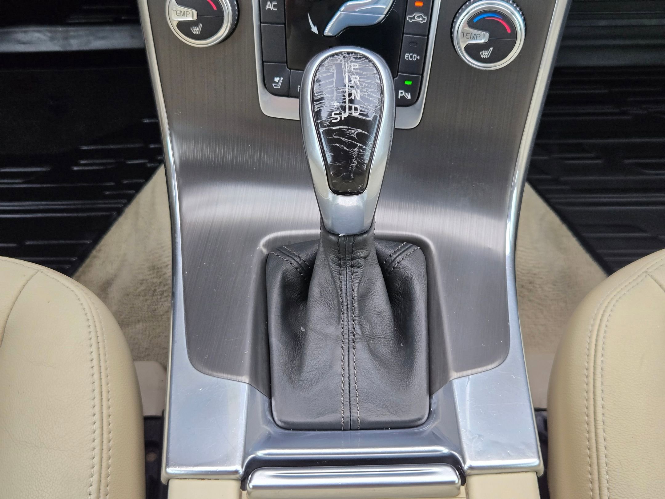 Used 2015 Volvo S60 T5 Premier image 19