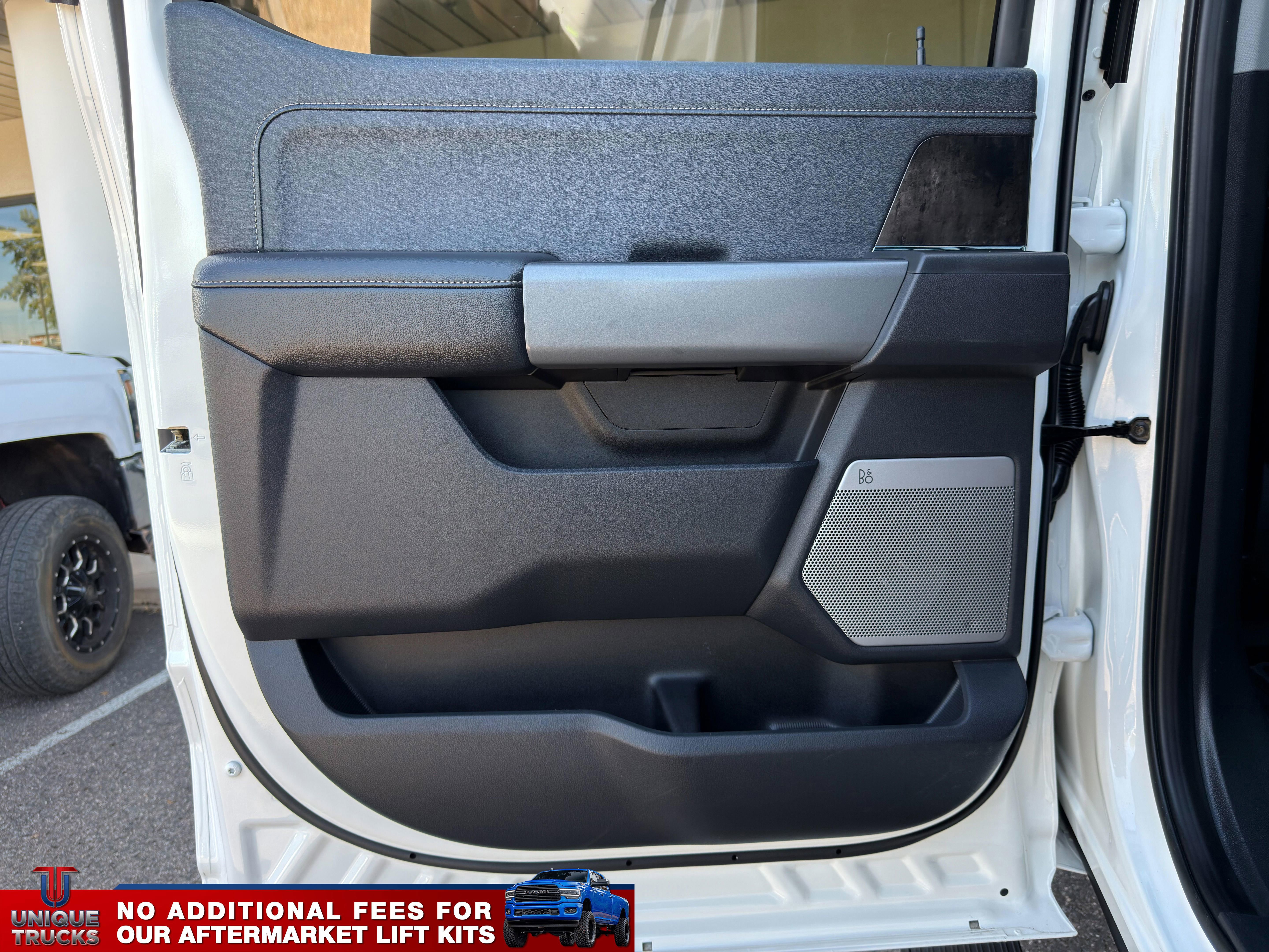 Used 2024 Ford F250 Lariat w/ Lariat Ultimate Package image 25