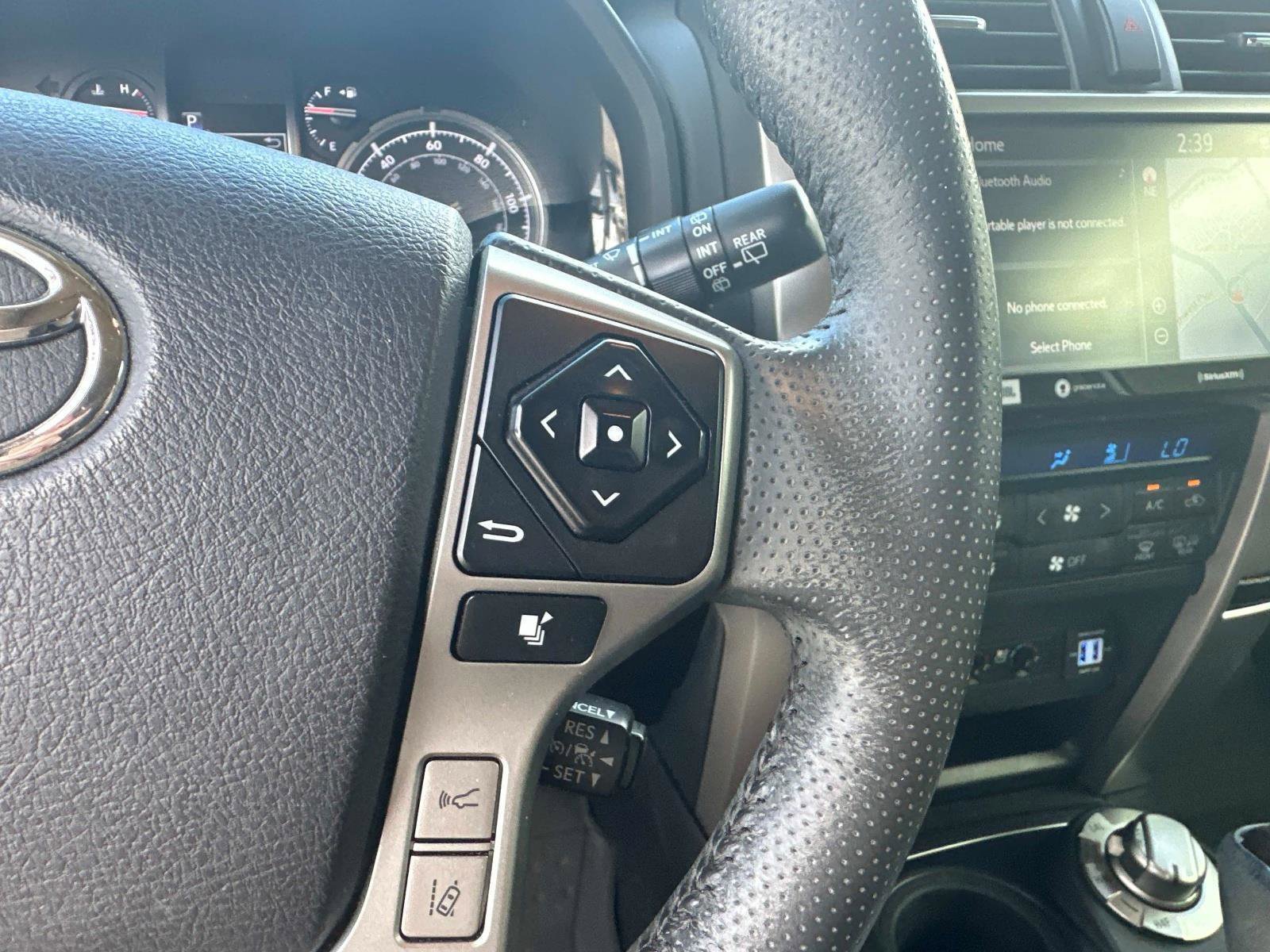 Used 2020 Toyota 4Runner Limited image 27