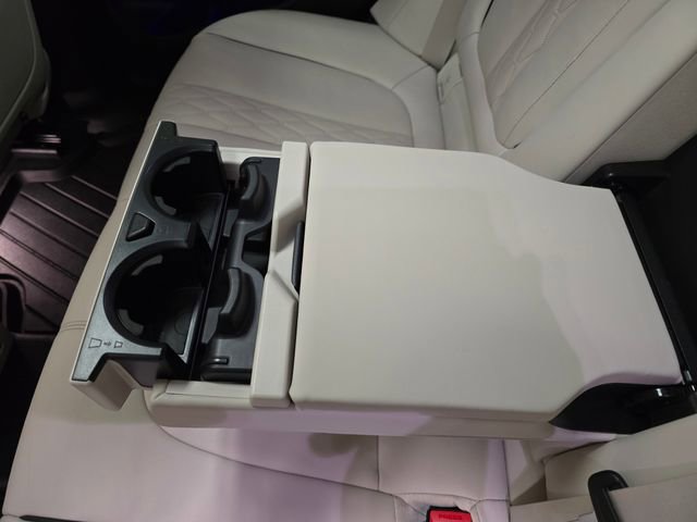 Used 2022 BMW X5 xDrive40i w/ M Sport Package image 35