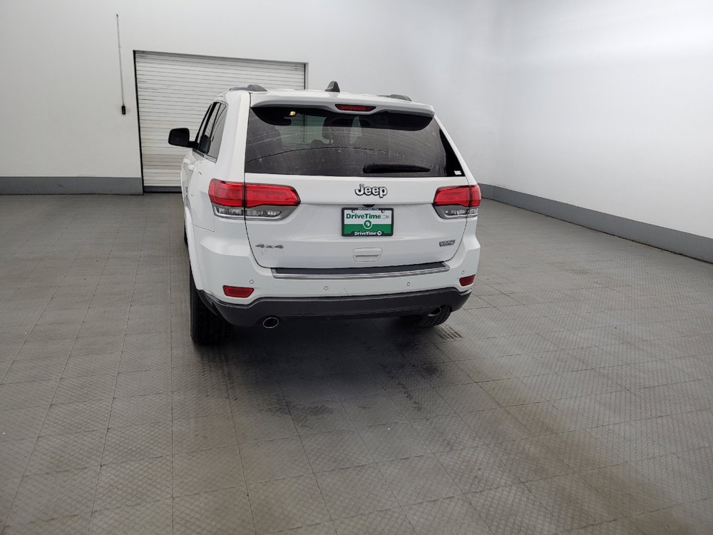 Used 2018 Jeep Grand Cherokee Limited AWD/4WD image 6