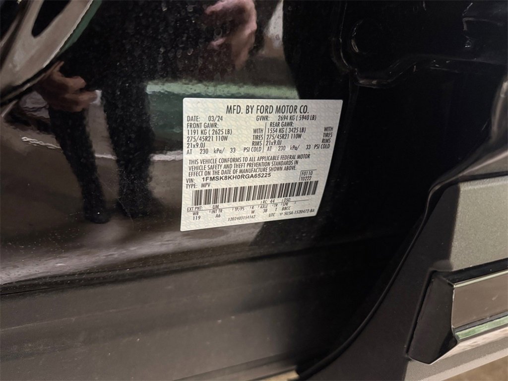 Used 2024 Ford Explorer ST-Line w/ Class IV Trailer Tow Package image 31