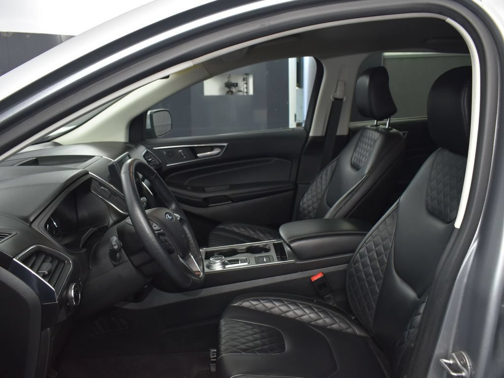 Used 2024 Ford Edge Titanium AWD/4WD image 11