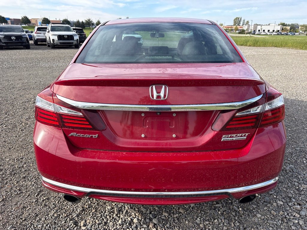 Used 2017 Honda Accord Sport Special Edition image 9