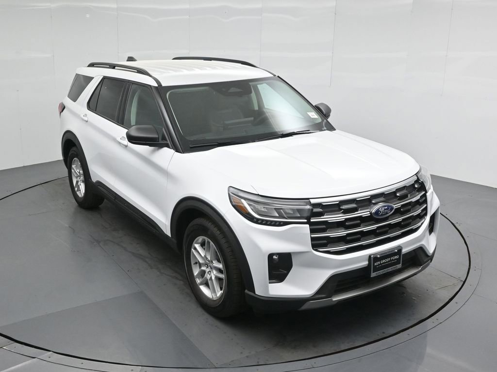 New 2026 Ford Explorer Active w/ Active Comfort Package RWD image 38