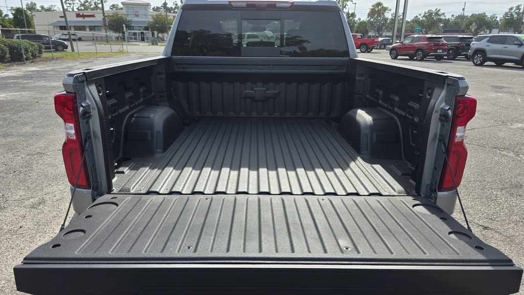 New 2026 Chevrolet Silverado 1500 High Country w/ Technology Package AWD/4WD image 10