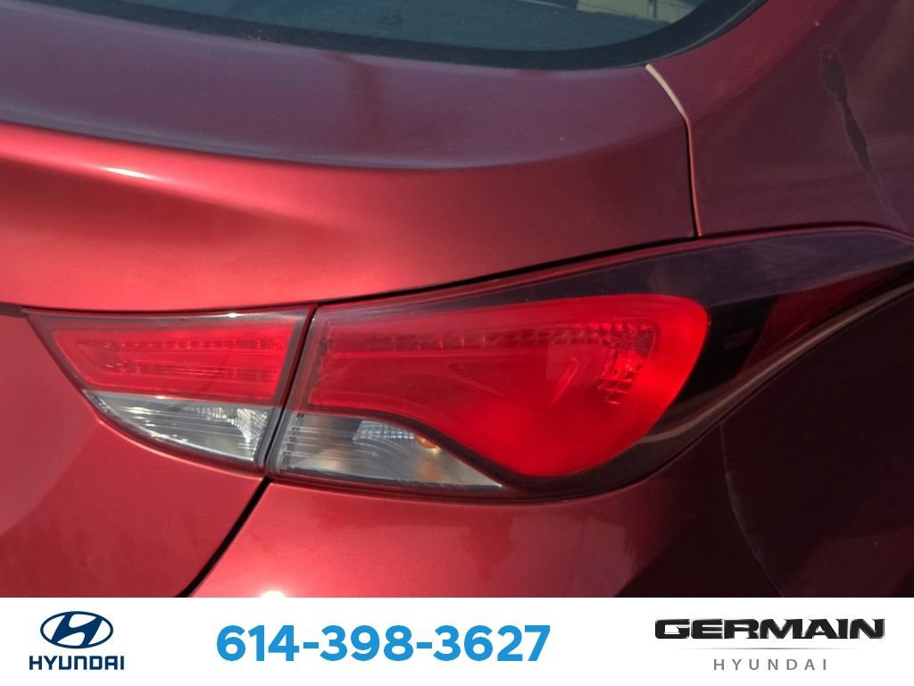 Used 2016 Hyundai Elantra SE w/ Option Group 02 FWD image 10
