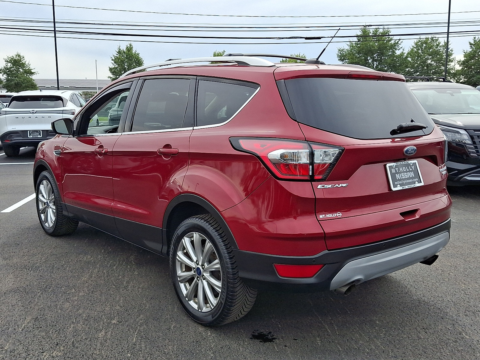 Used 2017 Ford Escape Titanium AWD/4WD image 5