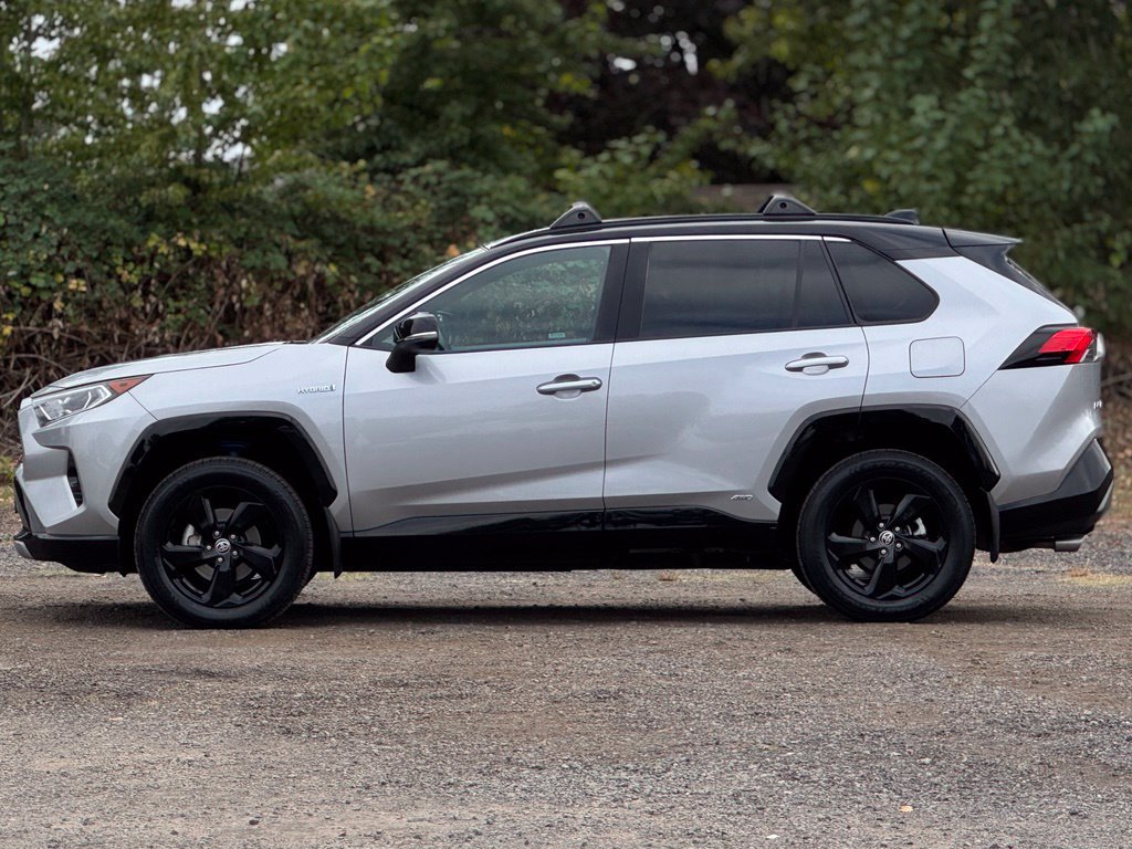 Used 2021 Toyota RAV4 XSE w/ XSE Grade Weather Package AWD/4WD image 4