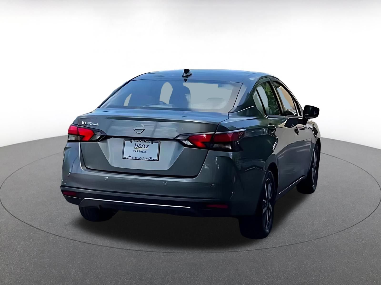 Used 2025 Nissan Versa SV FWD image 14